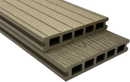 Oak Woodgrain Board 3.6m