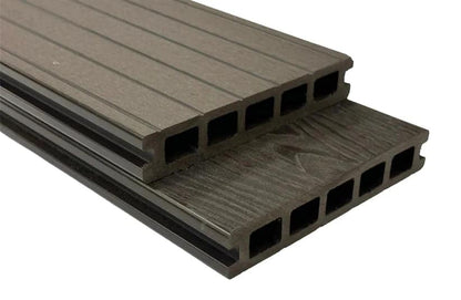 Chocolate Woodgrain Board Sample